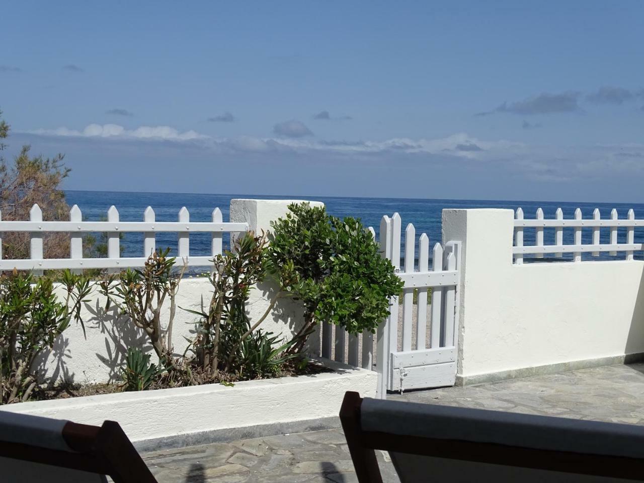 Nama Beach House โมโนลิธอส ภายนอก รูปภาพ
